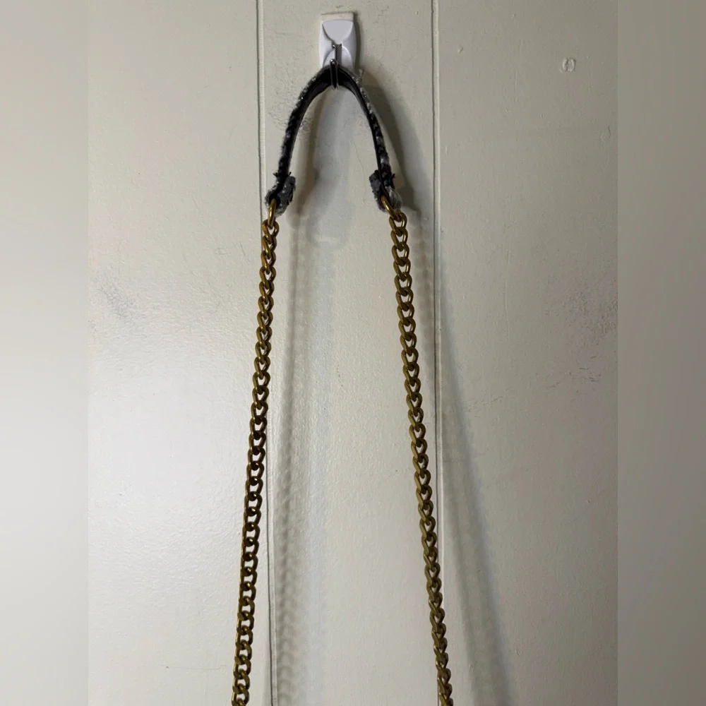 Betsey Johnson NWT Women's Mad About Plaid Convertible Bag - Picture 6 of 13